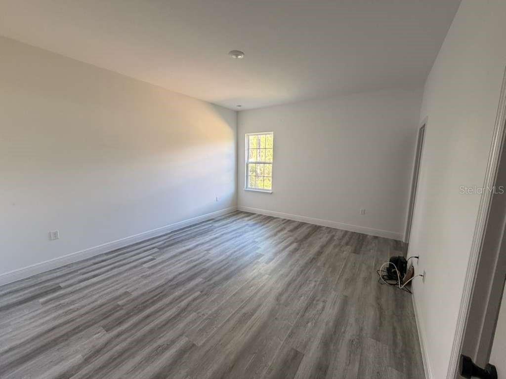 Image 8 of 16 For 5375 161st Place Road