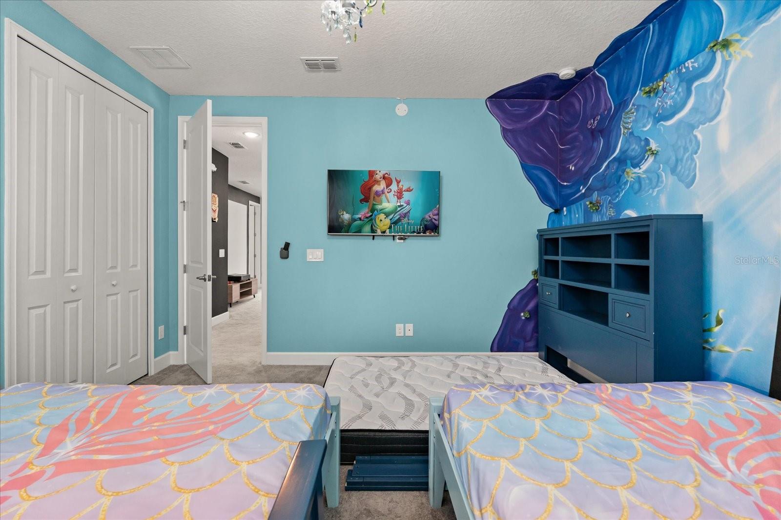 Image 27 of 43 For 1432 Reunion Boulevard