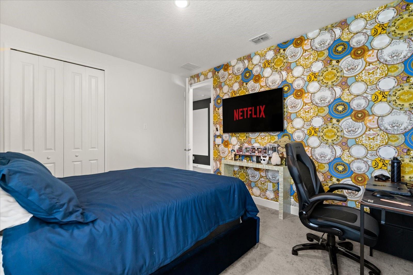 Image 33 of 43 For 1432 Reunion Boulevard