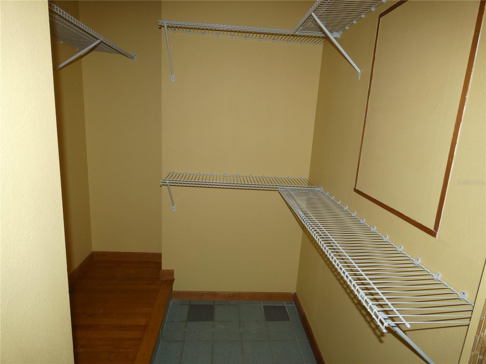 Image 26 of 44 For 237 Cortez Avenue