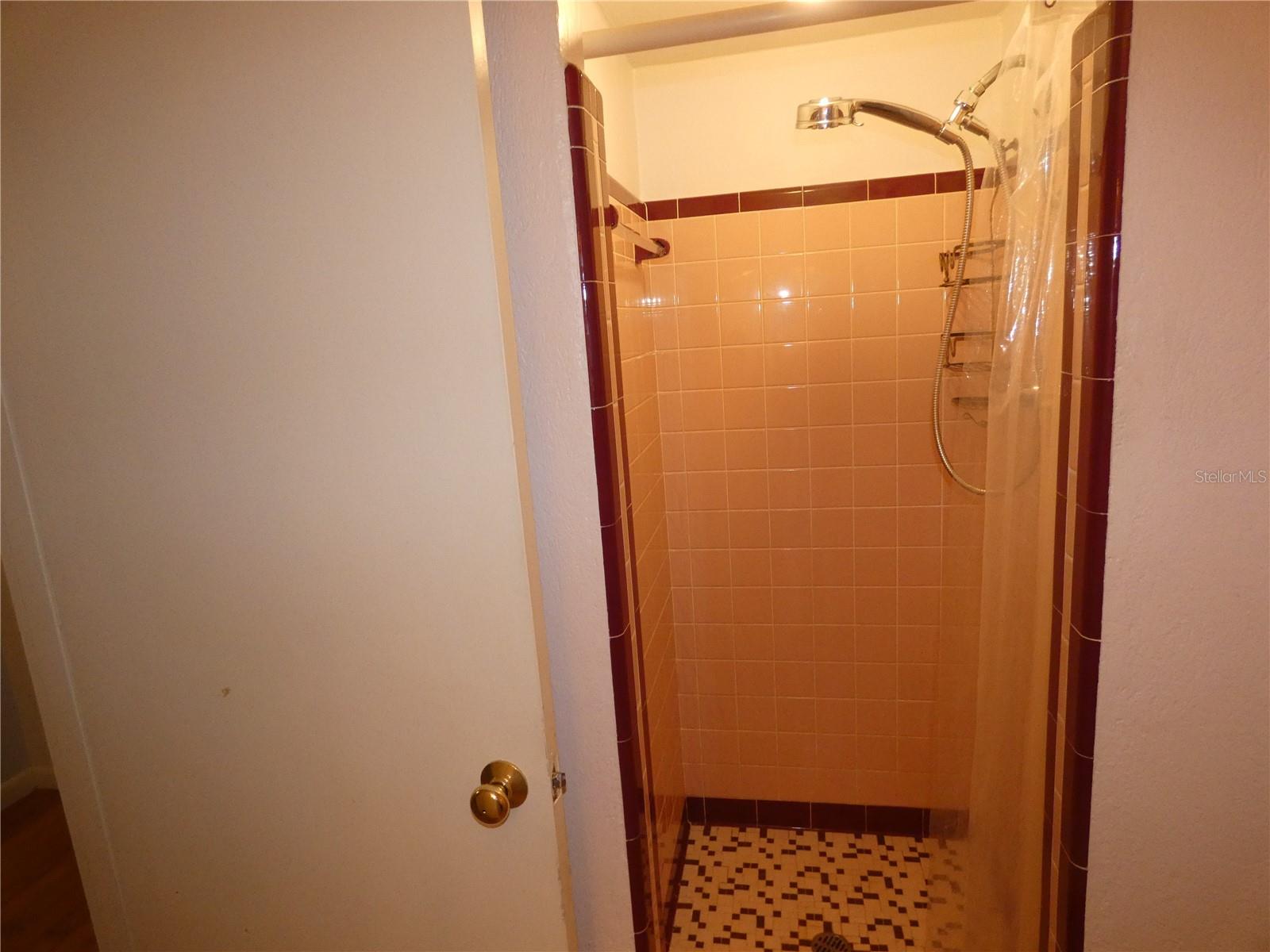 Image 31 of 44 For 237 Cortez Avenue