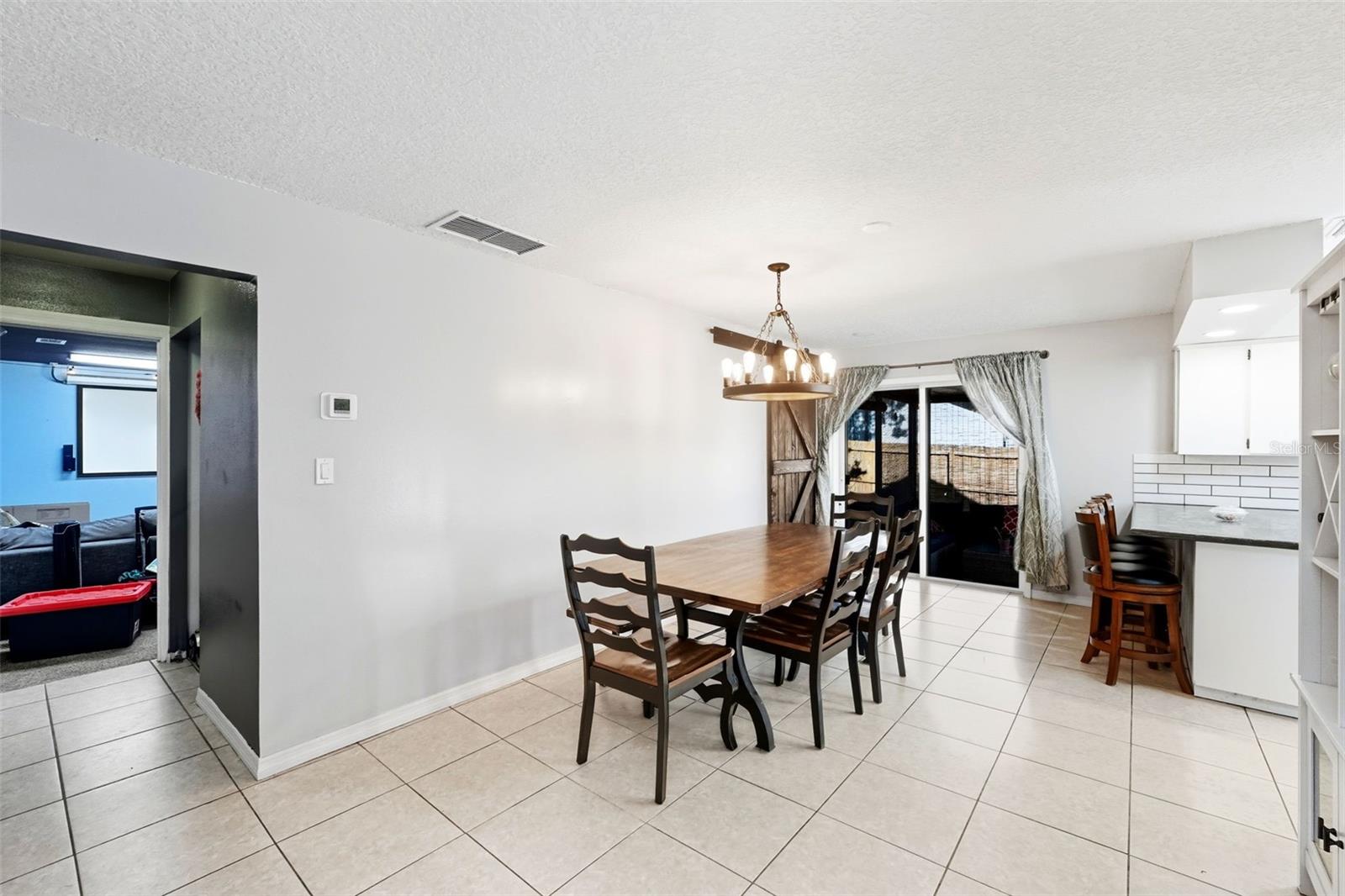 Image 7 of 35 For 1713 Peach Tree Boulevard