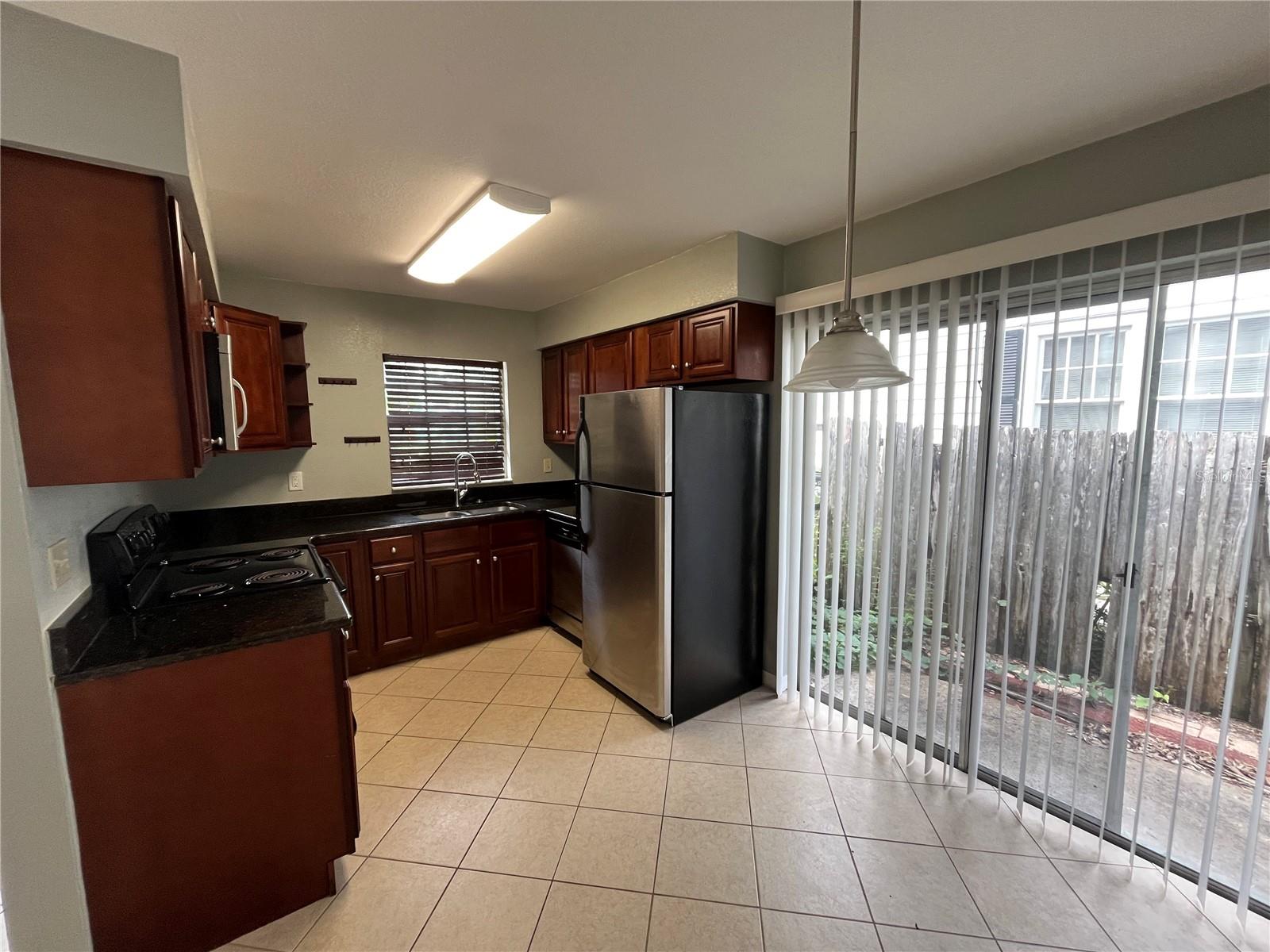 Image 6 of 15 For 1239 Ridgewood Street