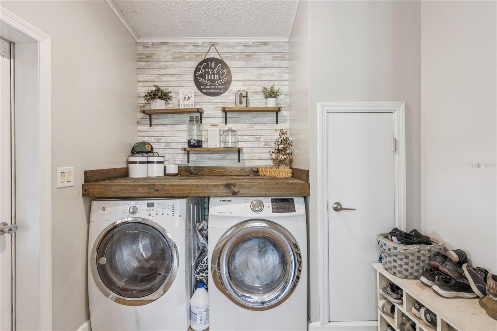 Image 22 of 48 For 28405 175th Street