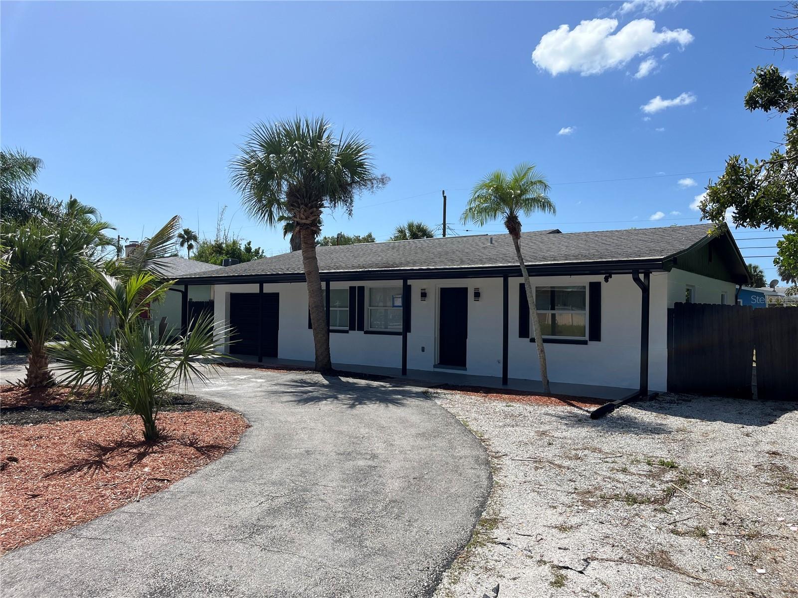 Image 2 of 65 For 2801 45th Street S