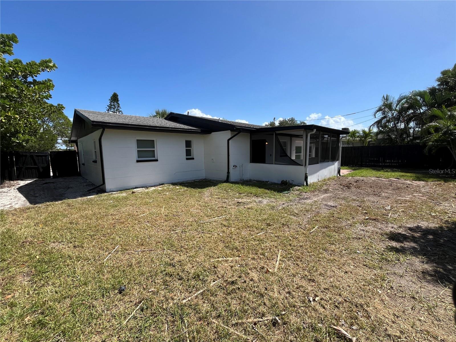 Image 20 of 65 For 2801 45th Street S