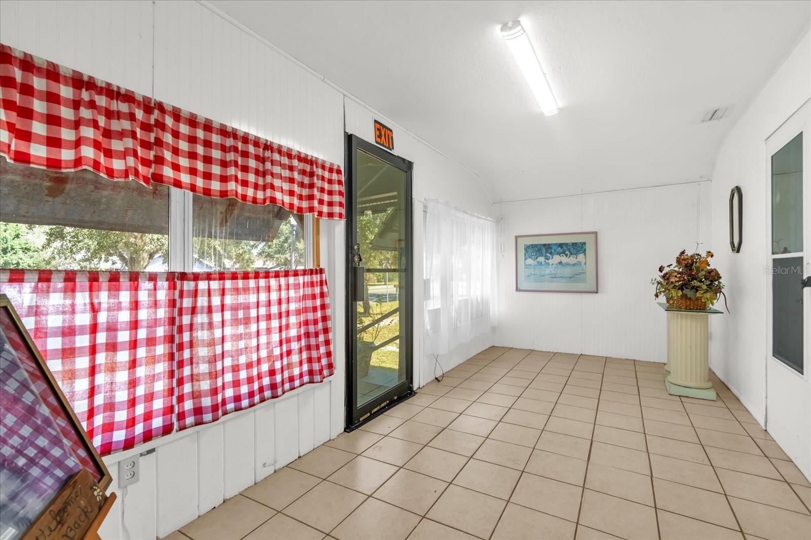 Image 18 of 27 For 312 Main Street