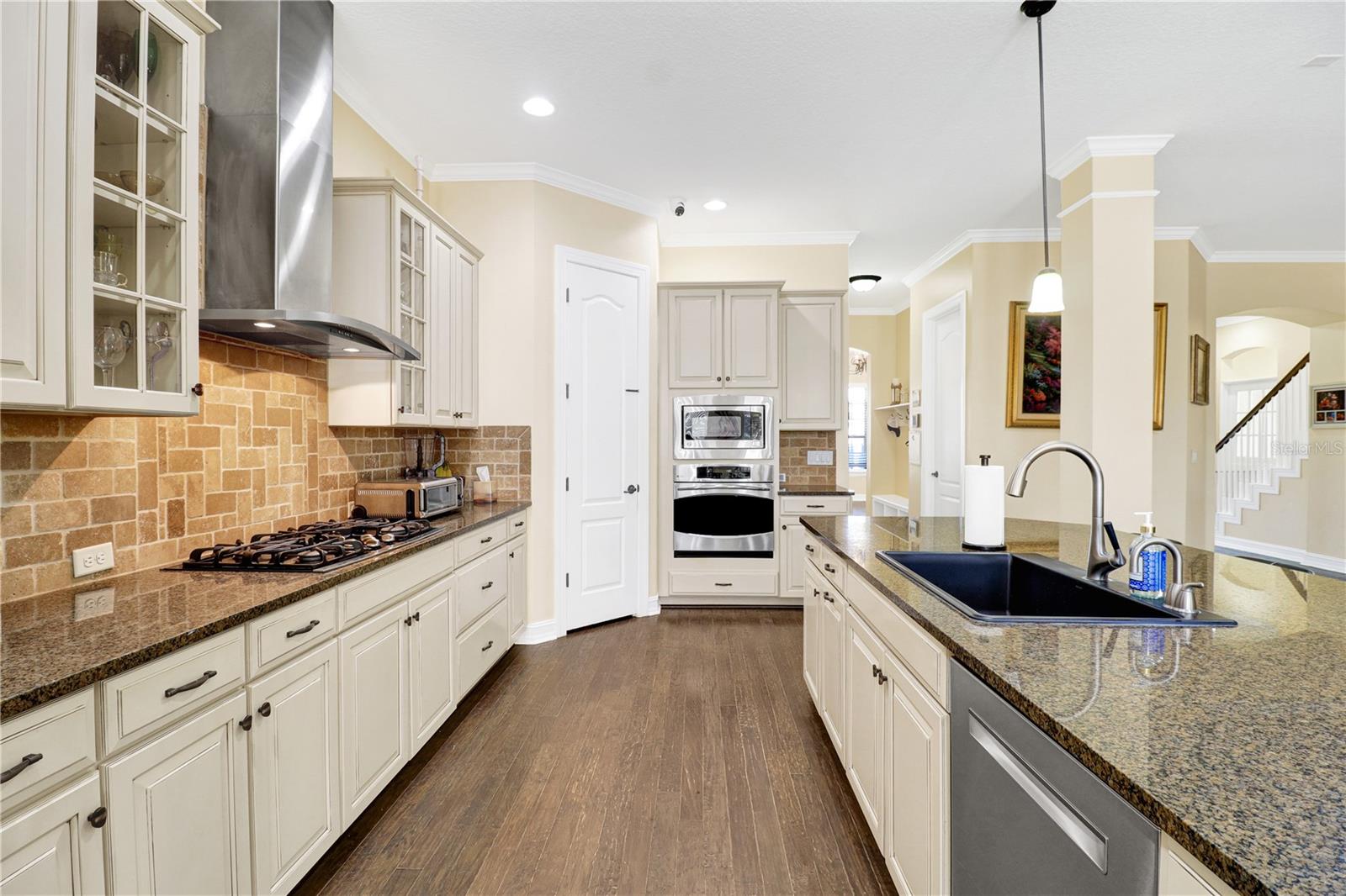 Image 11 of 37 For 7231 Sangalla Drive