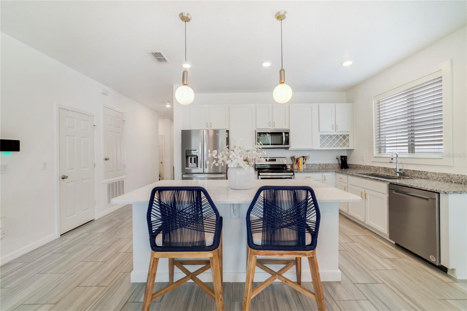 Image 13 of 24 For 2831 Mosshire Circle