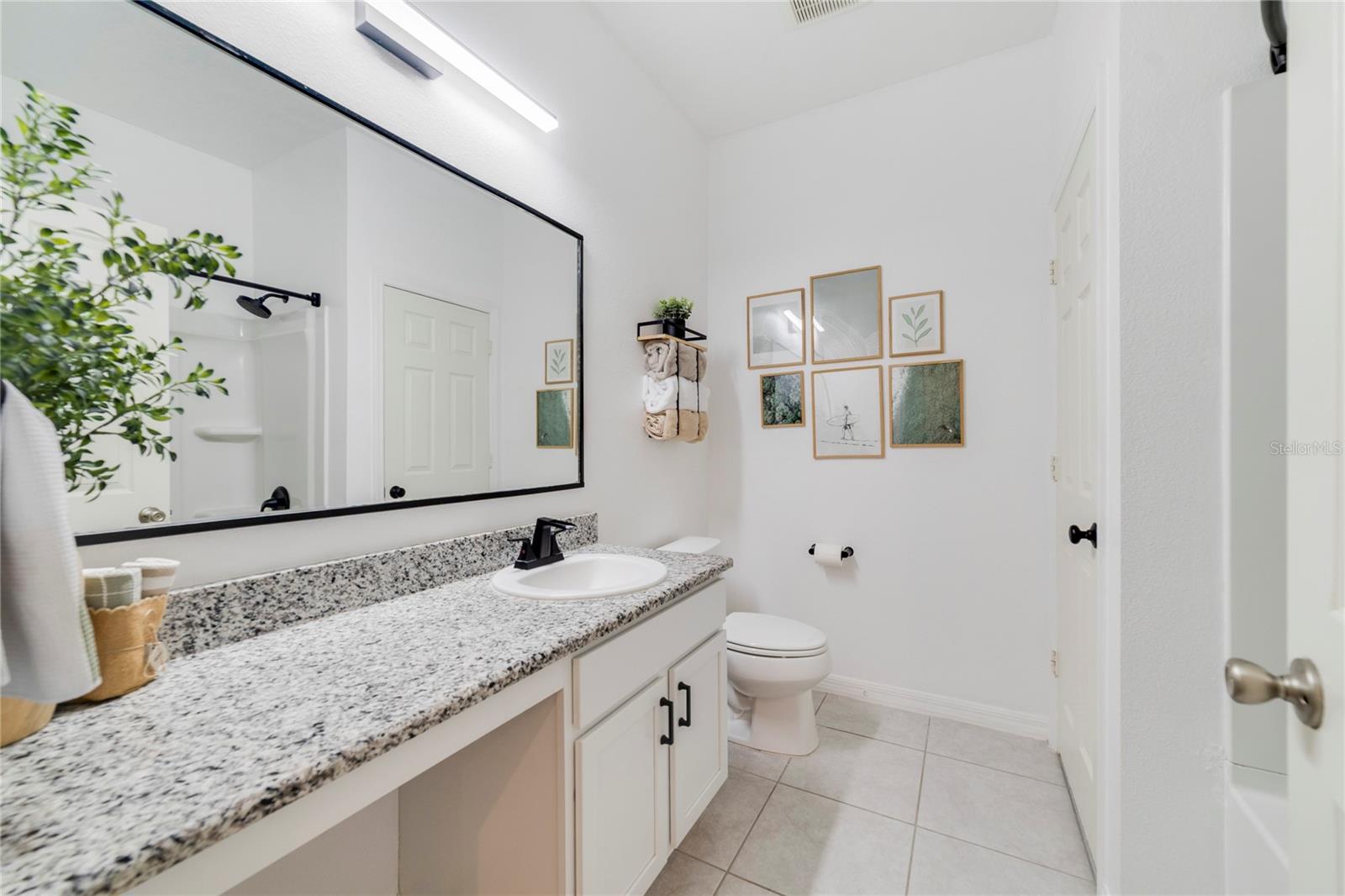 Image 6 of 24 For 2831 Mosshire Circle