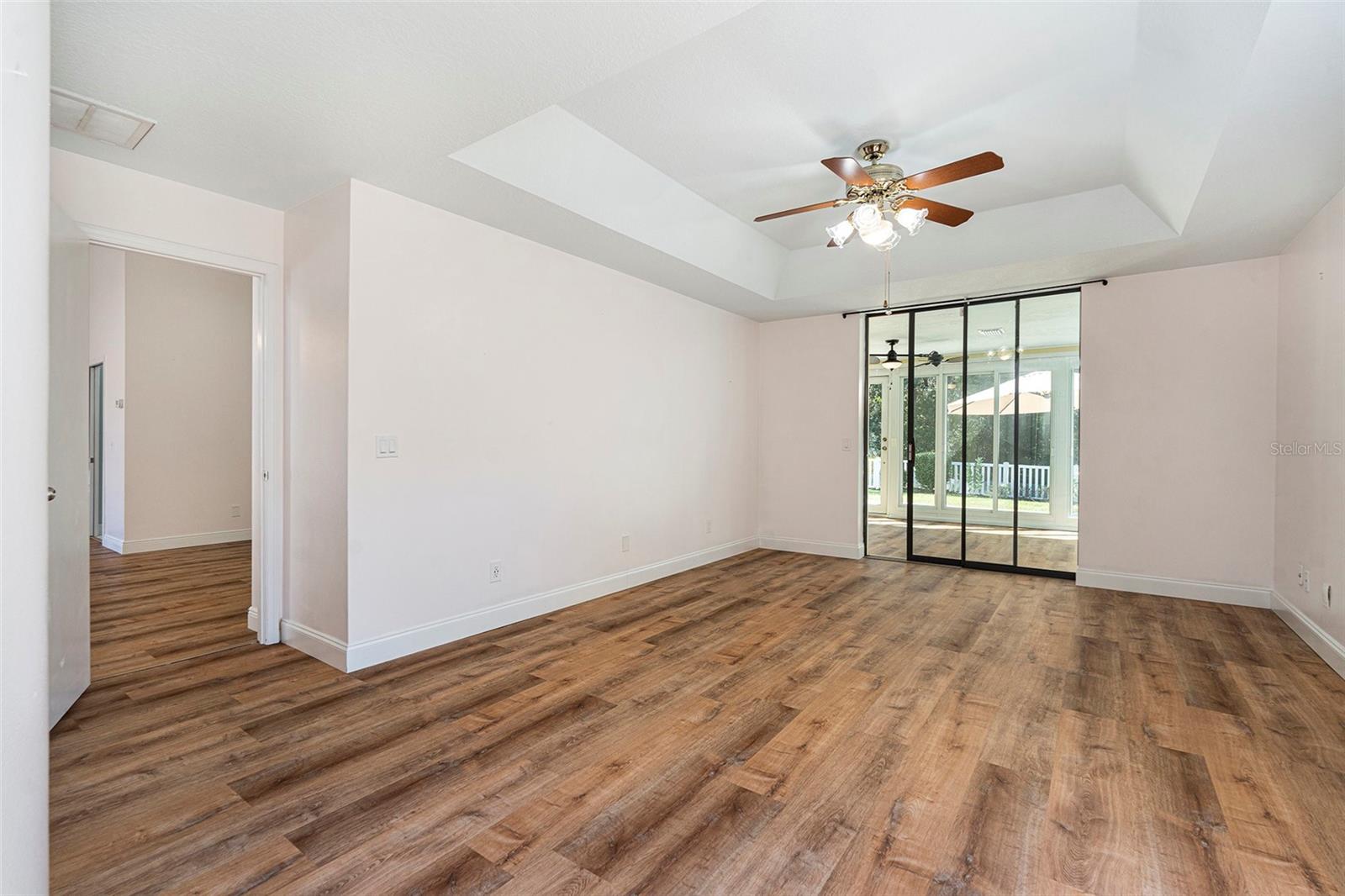 Image 15 of 27 For 175 Pine Street