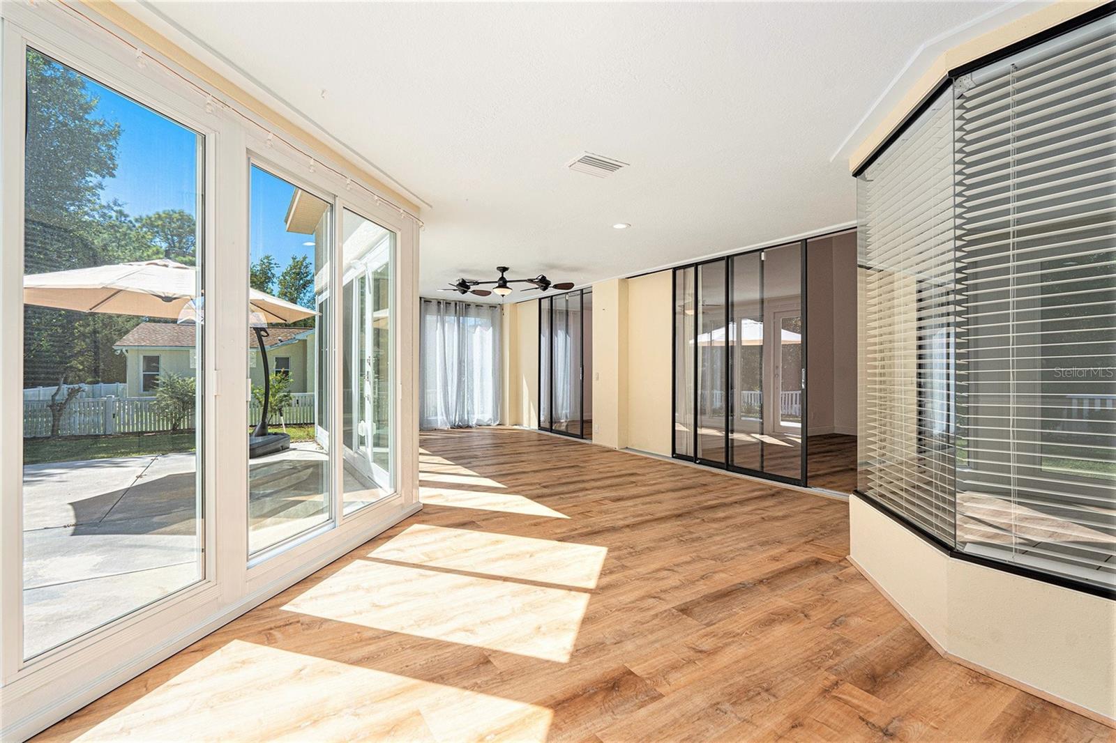 Image 23 of 27 For 175 Pine Street