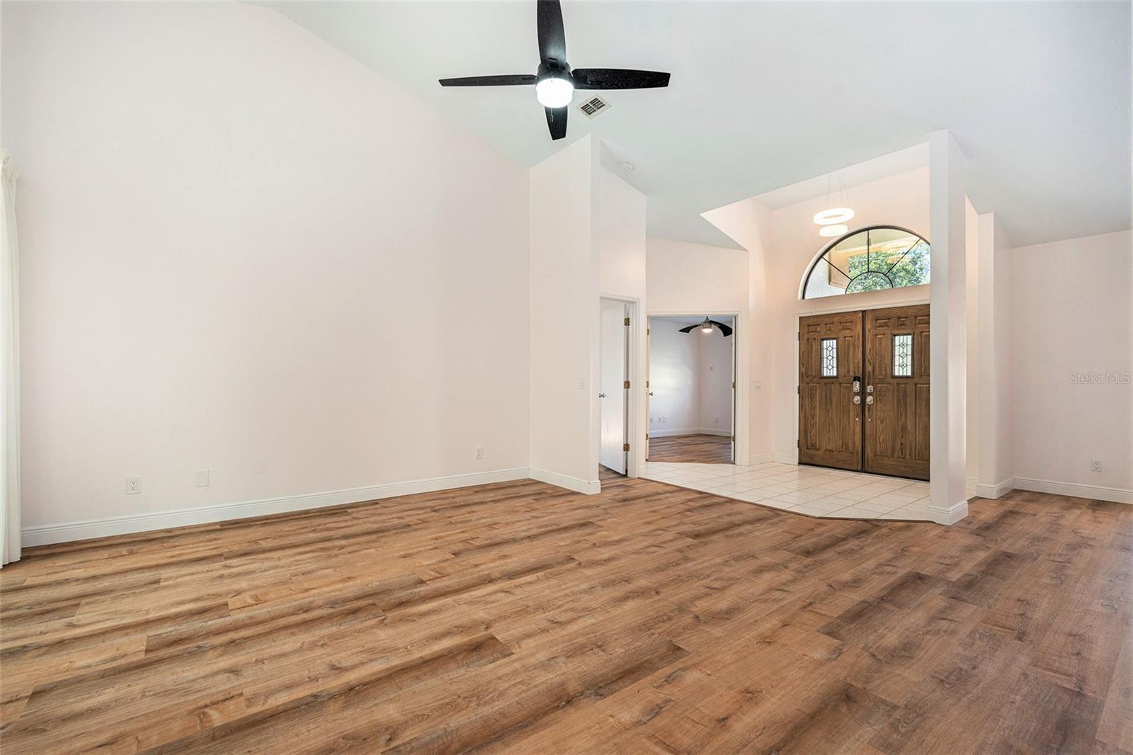 Image 8 of 27 For 175 Pine Street