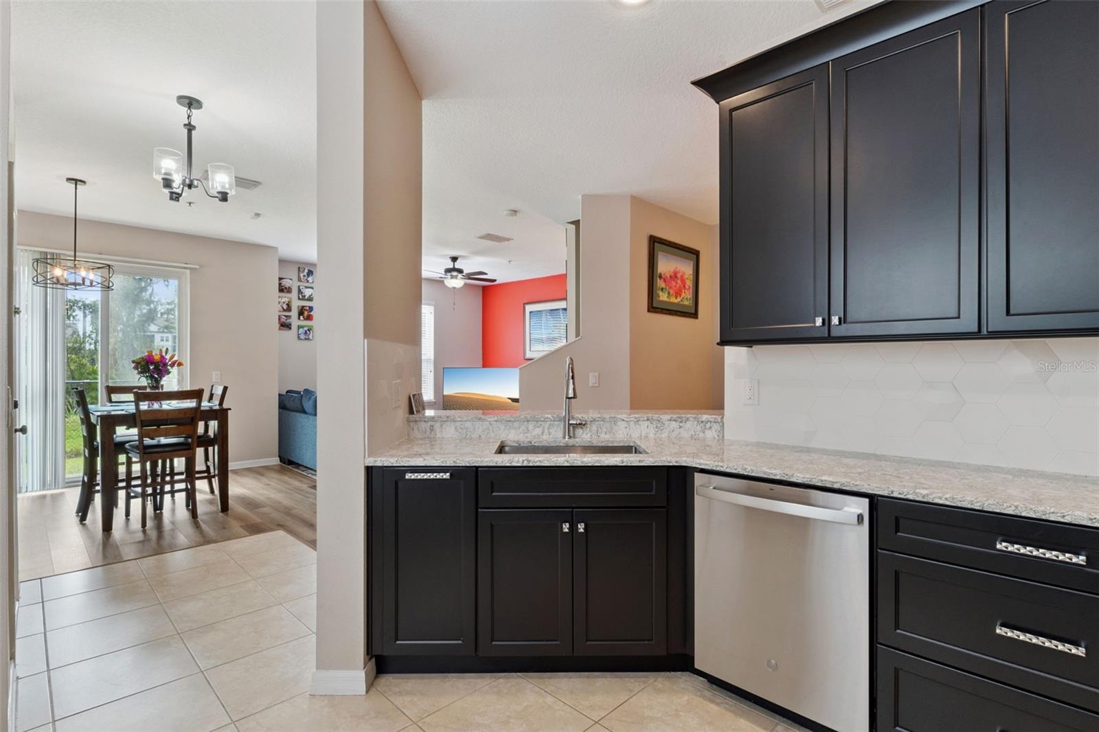 Image 20 of 34 For 1630 San Jacinto Circle