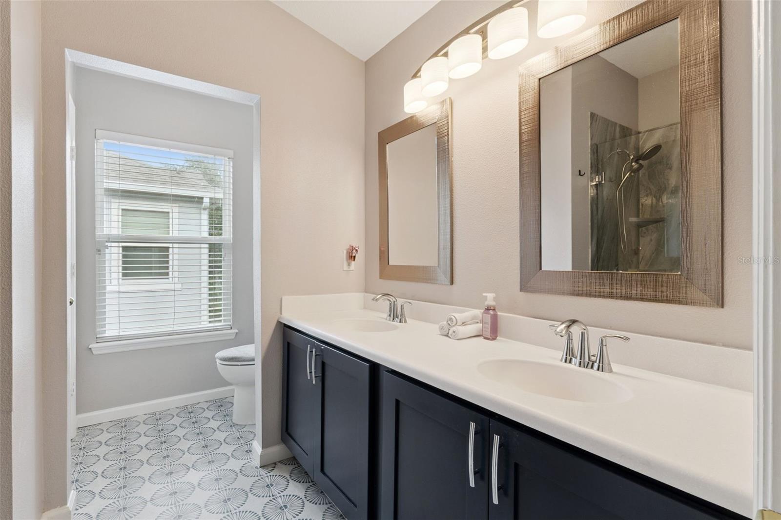 Image 22 of 34 For 1630 San Jacinto Circle