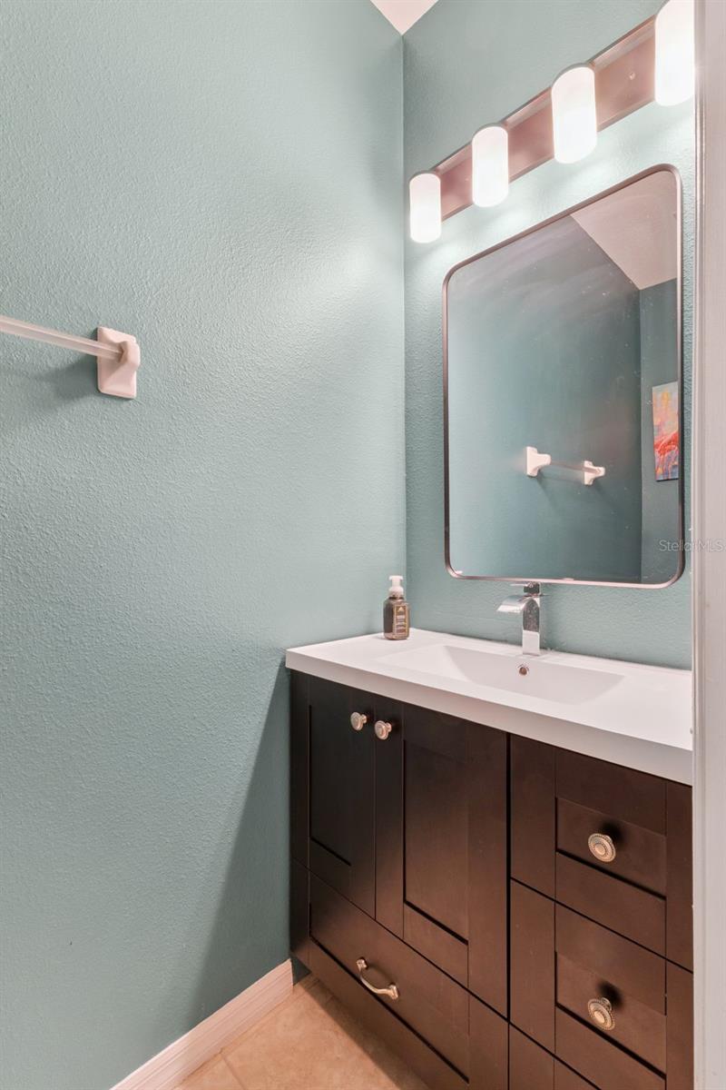 Image 29 of 34 For 1630 San Jacinto Circle