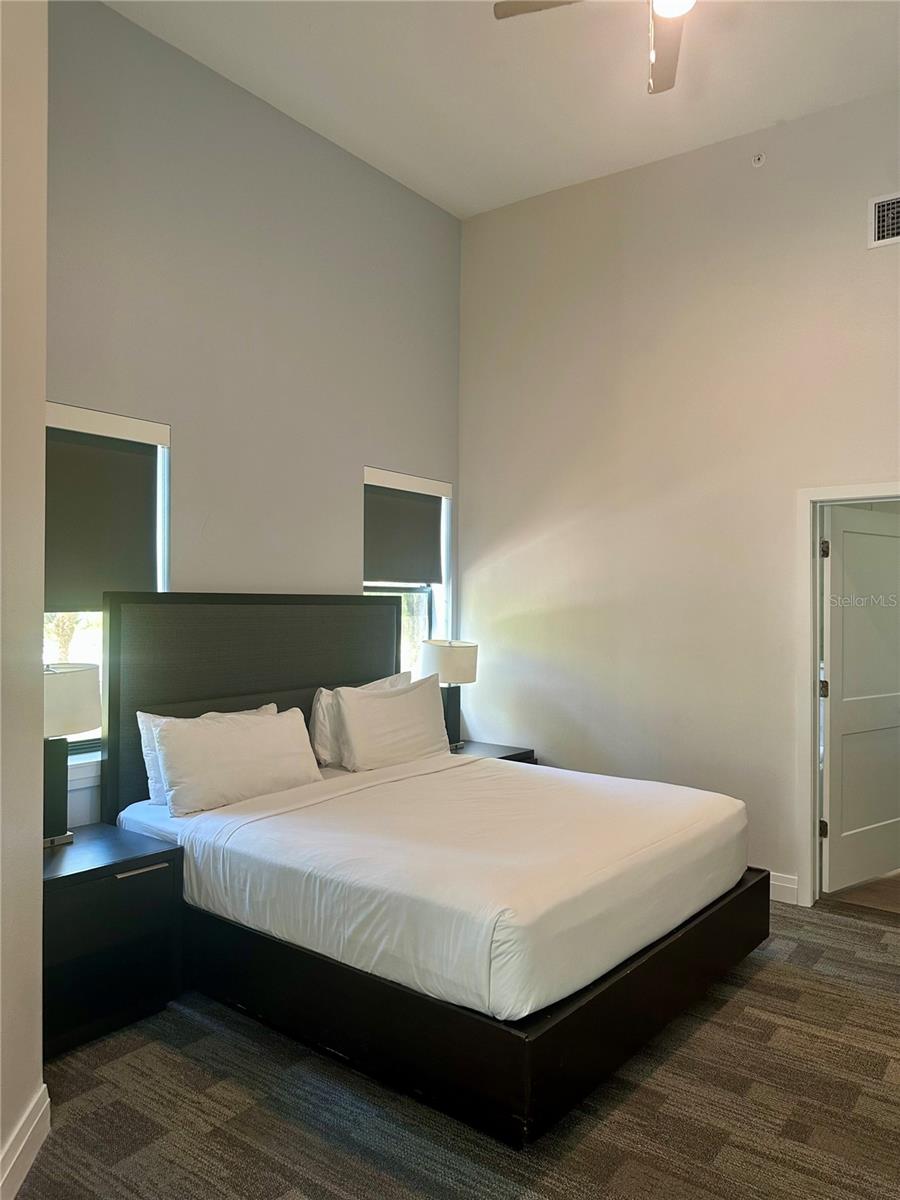 Image 20 of 44 For 14501 Grove Resort Avenue 2101