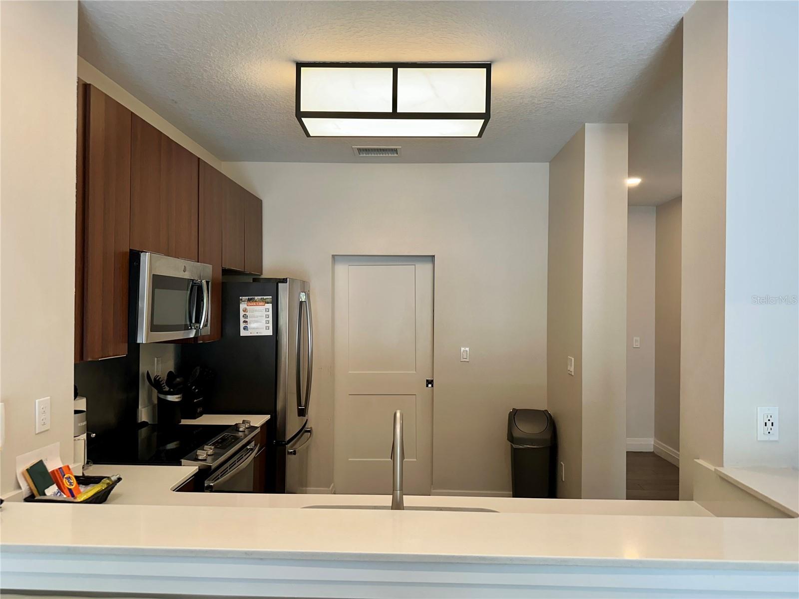 Image 4 of 44 For 14501 Grove Resort Avenue 2101