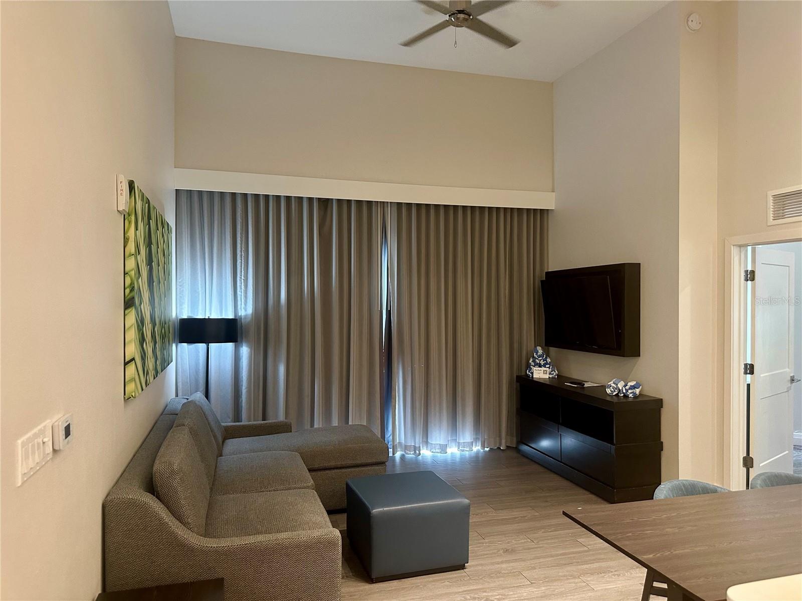 Image 8 of 44 For 14501 Grove Resort Avenue 2101