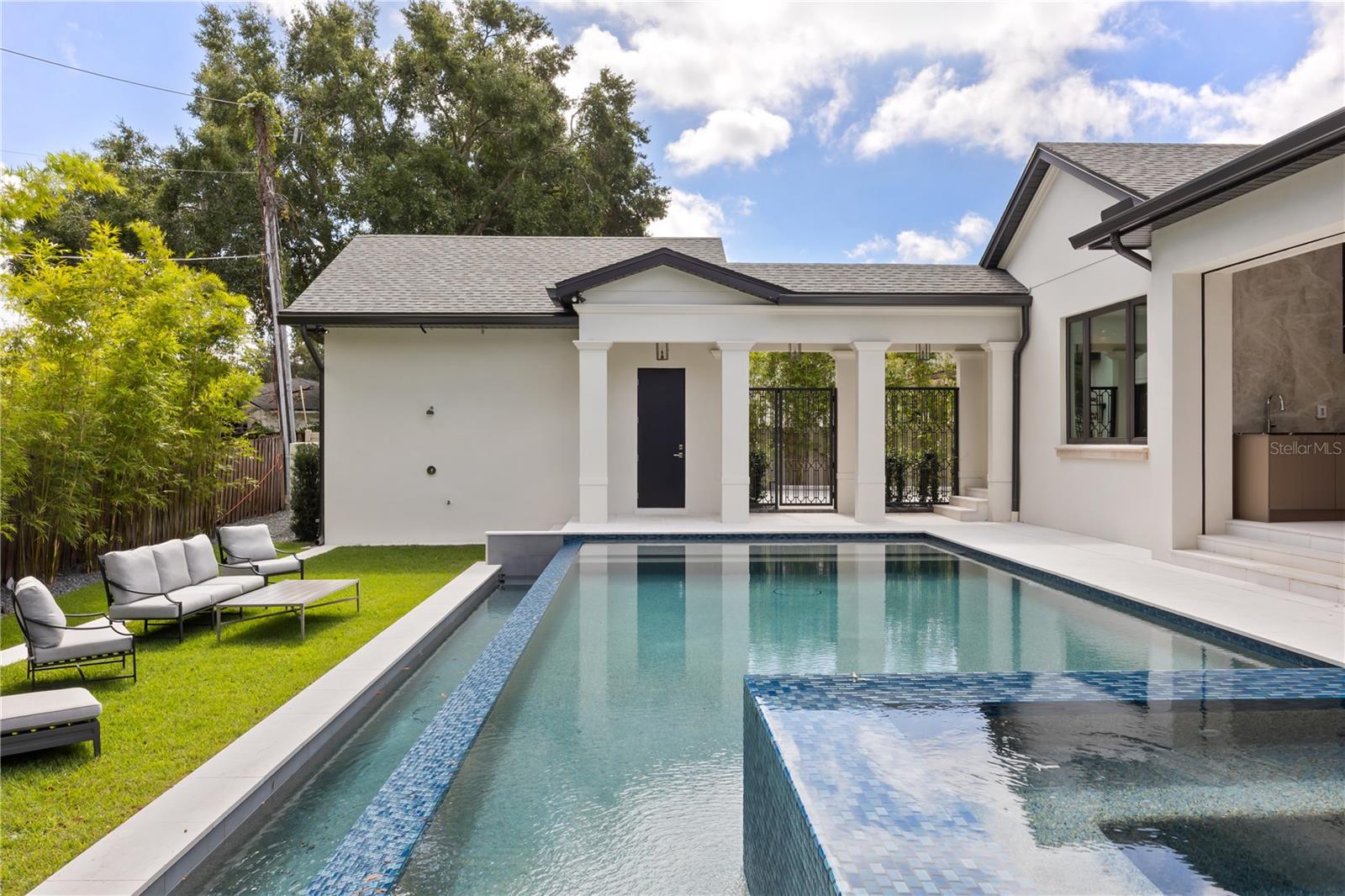 Image 53 of 62 For 1302 Raintree Place