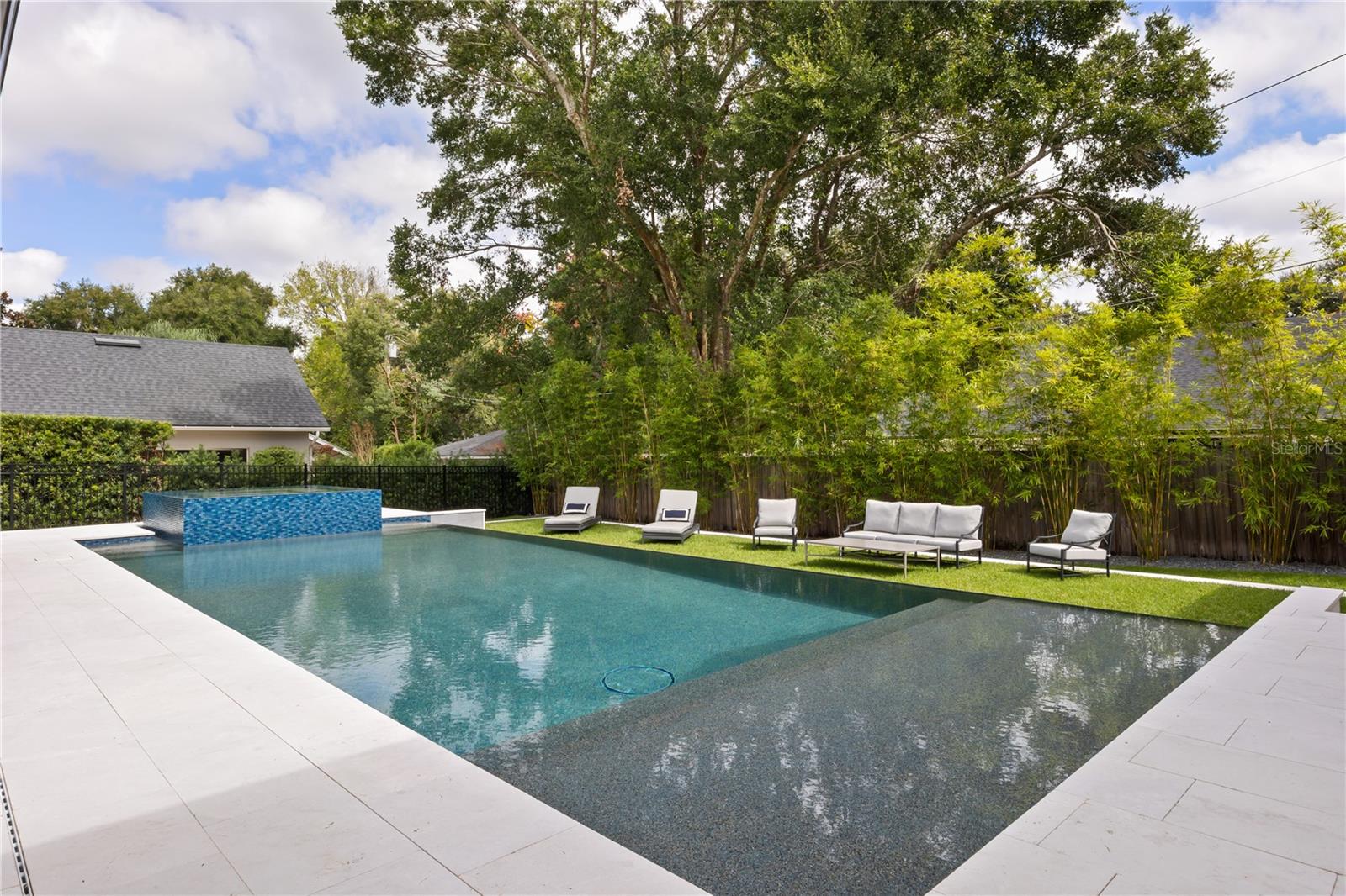 Image 55 of 62 For 1302 Raintree Place