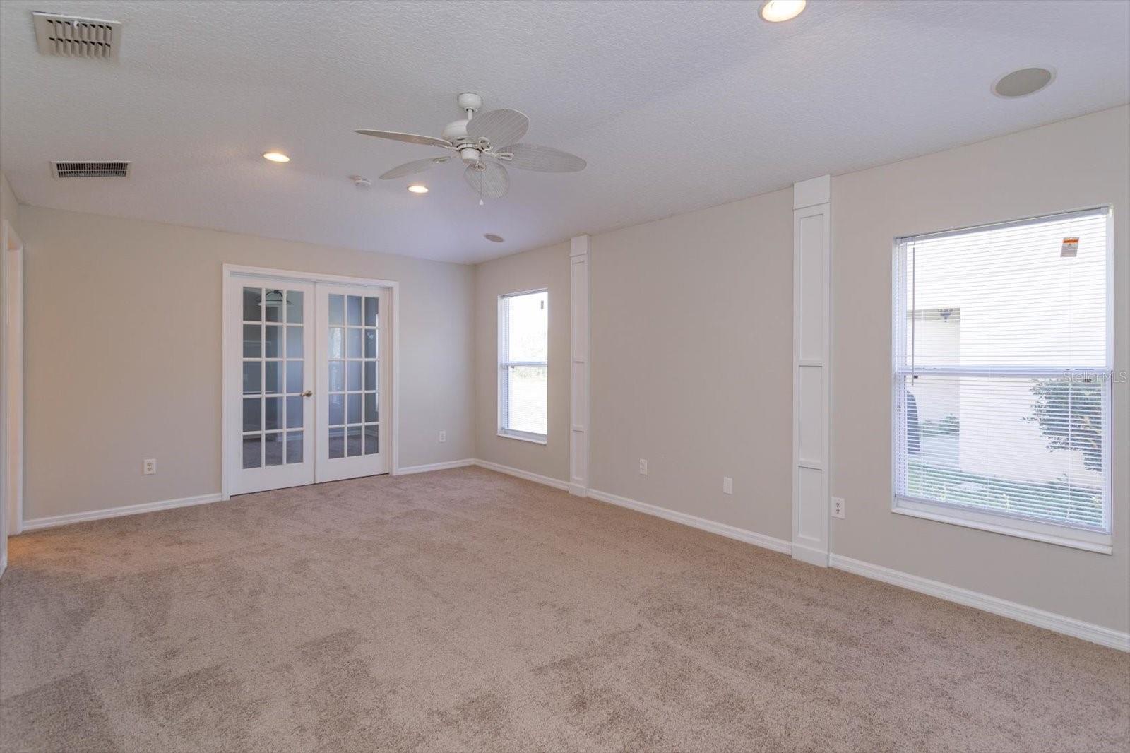 Image 15 of 26 For 2415 Sabastian Street