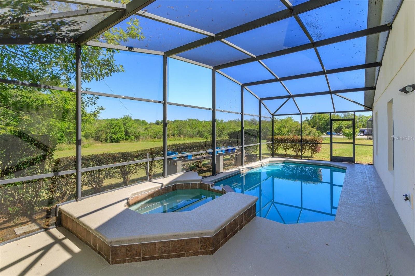 Image 22 of 26 For 2415 Sabastian Street