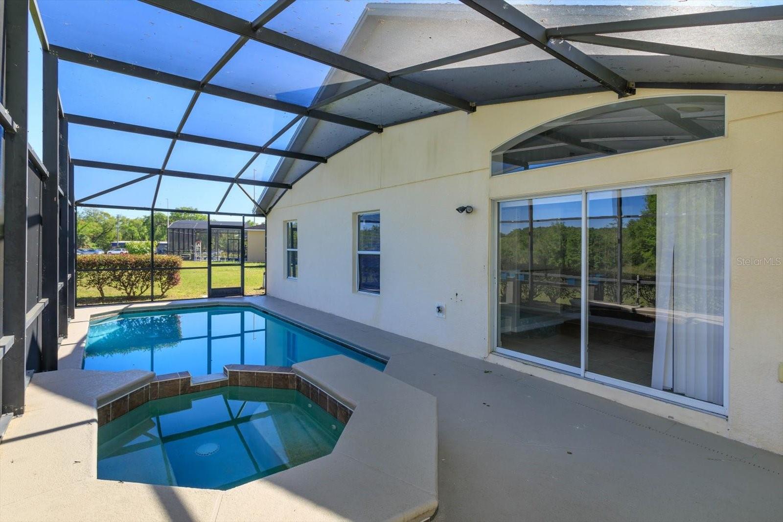 Image 23 of 26 For 2415 Sabastian Street