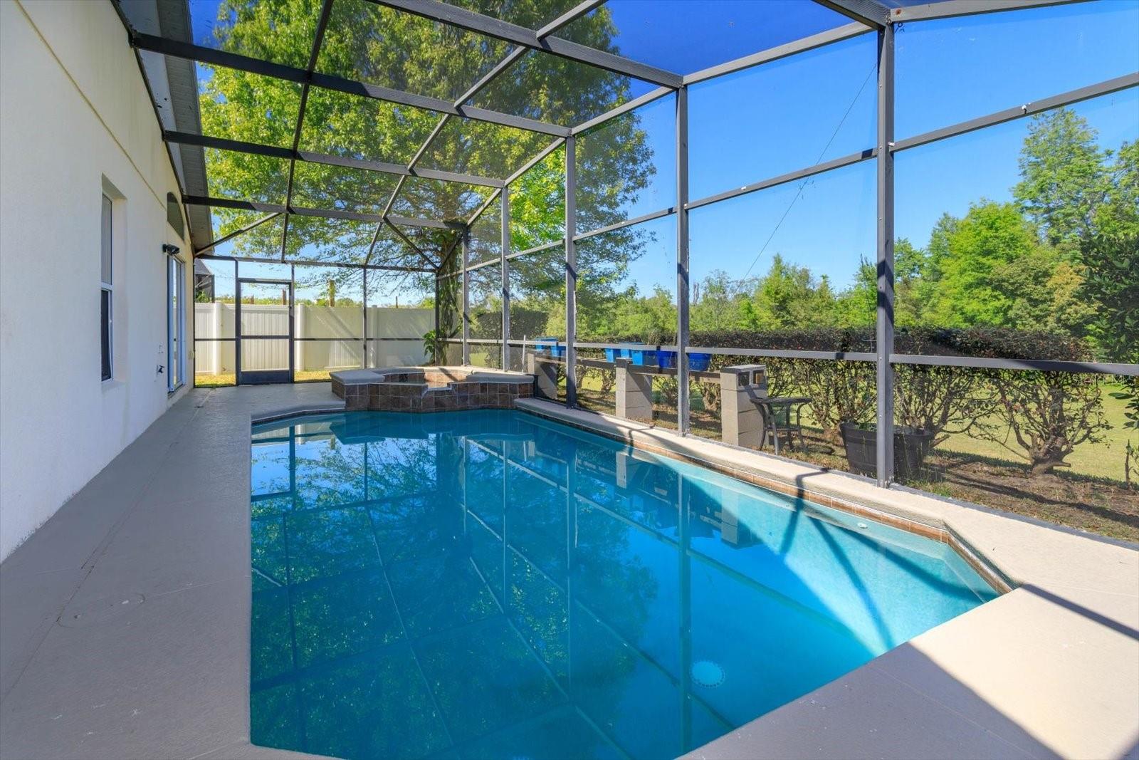 Image 24 of 26 For 2415 Sabastian Street