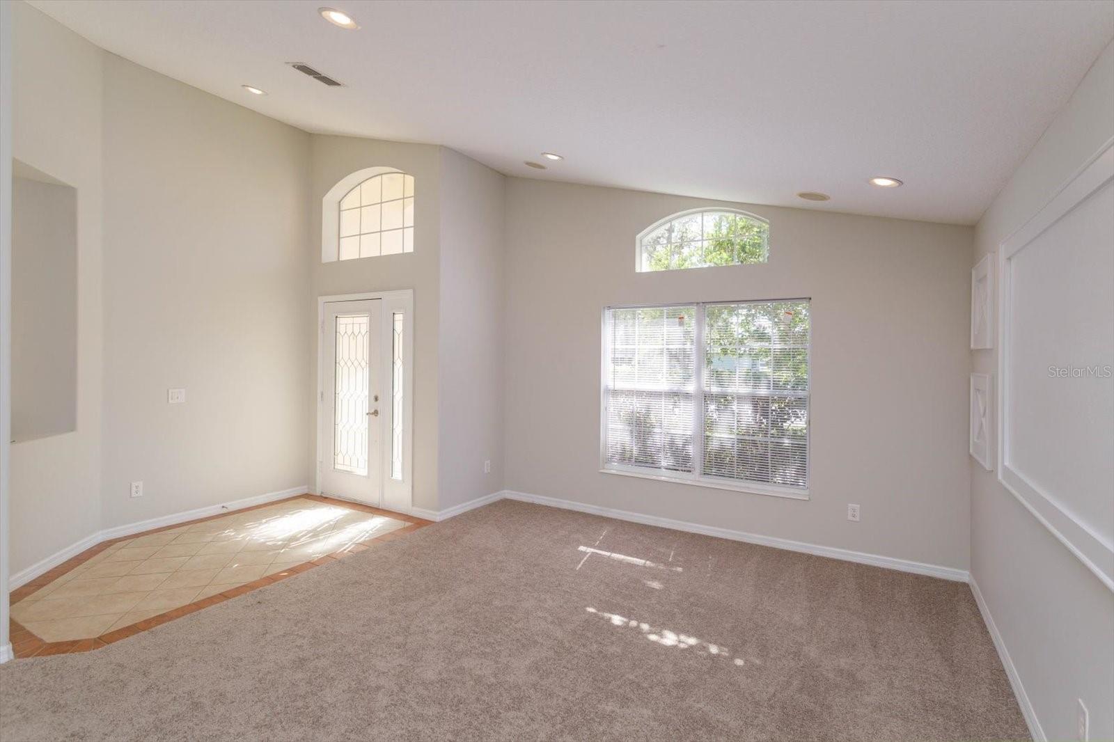 Image 5 of 26 For 2415 Sabastian Street