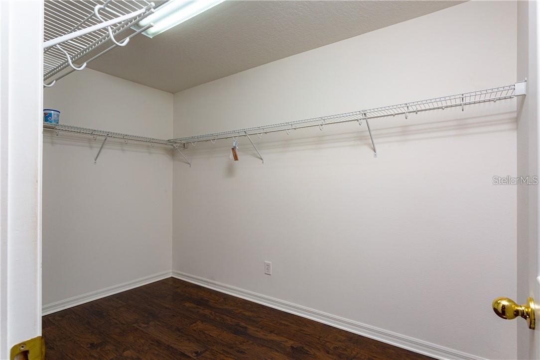 Image 14 of 19 For 512 Penny Royal Place