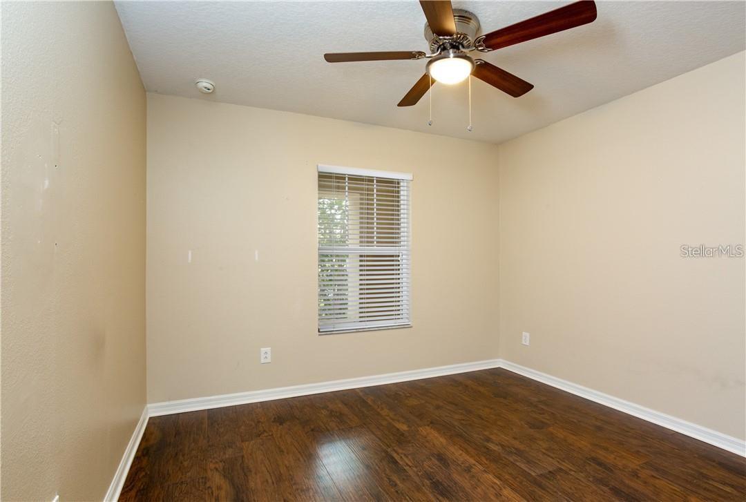 Image 16 of 19 For 512 Penny Royal Place