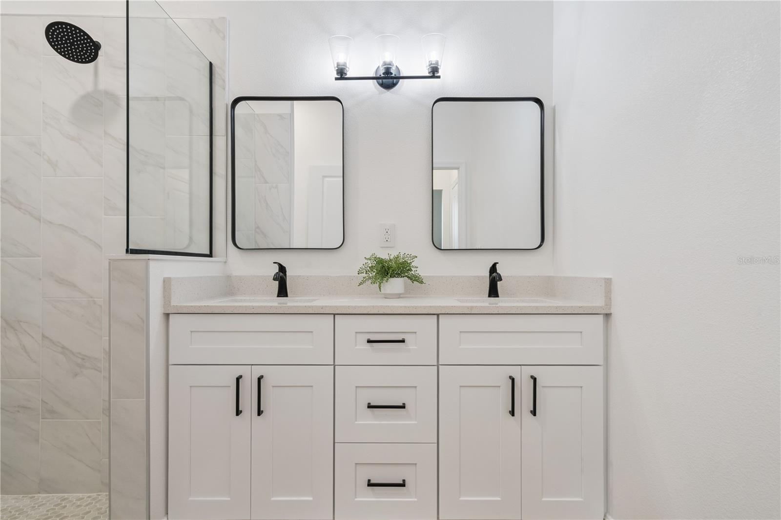 Image 14 of 24 For 2606 Elm Avenue