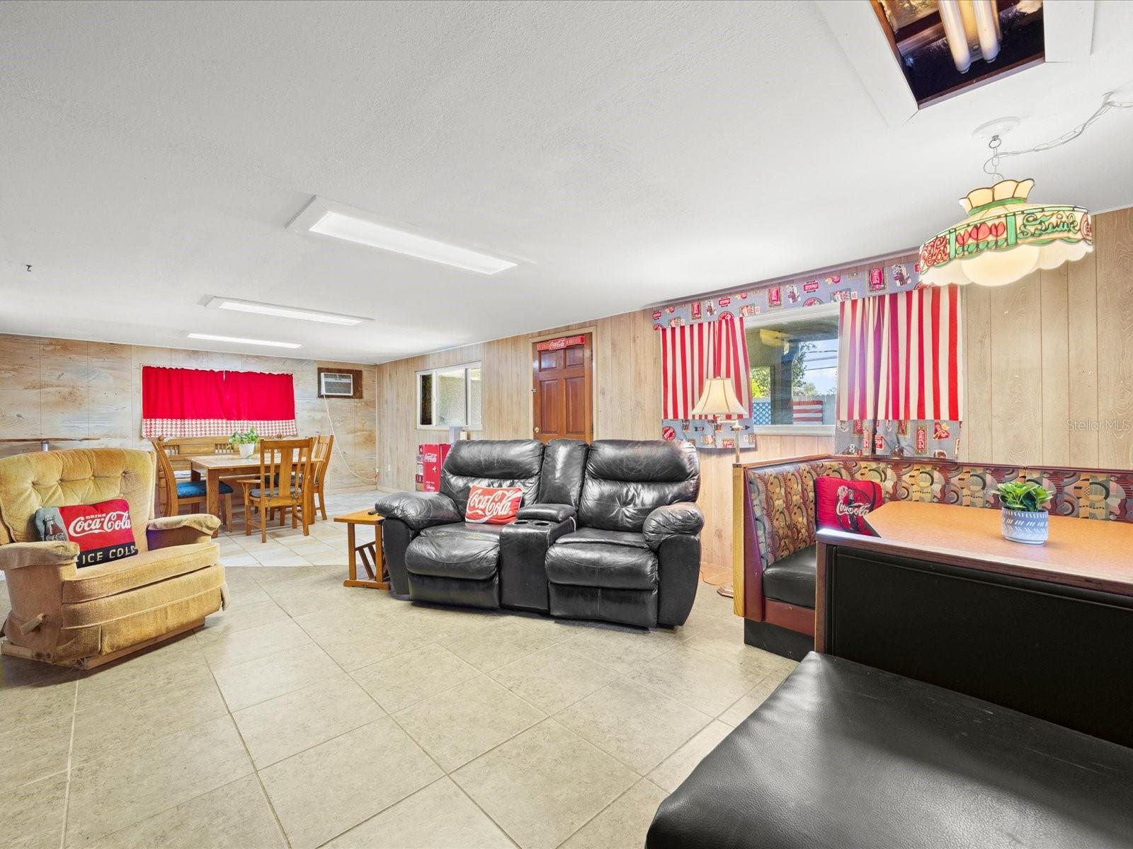 Image 11 of 43 For 7235 15th St N