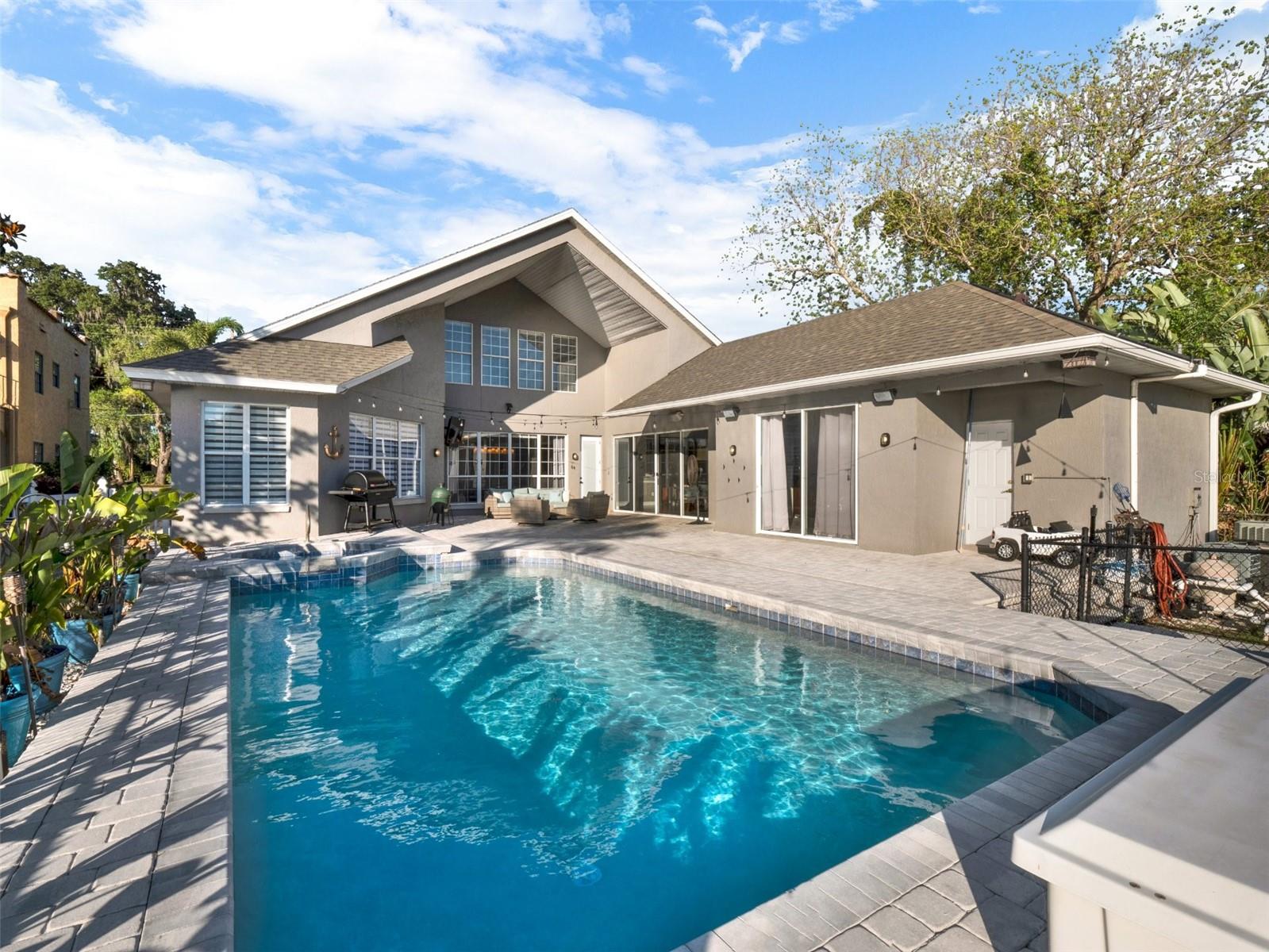 Image 11 of 63 For 1516 Briercliff Drive