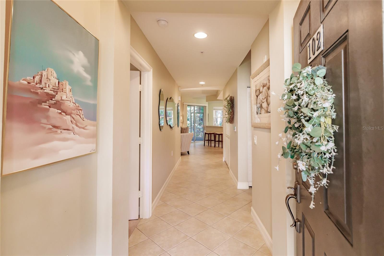 Image 4 of 38 For 1878 Tarpon Bay Drive S 102