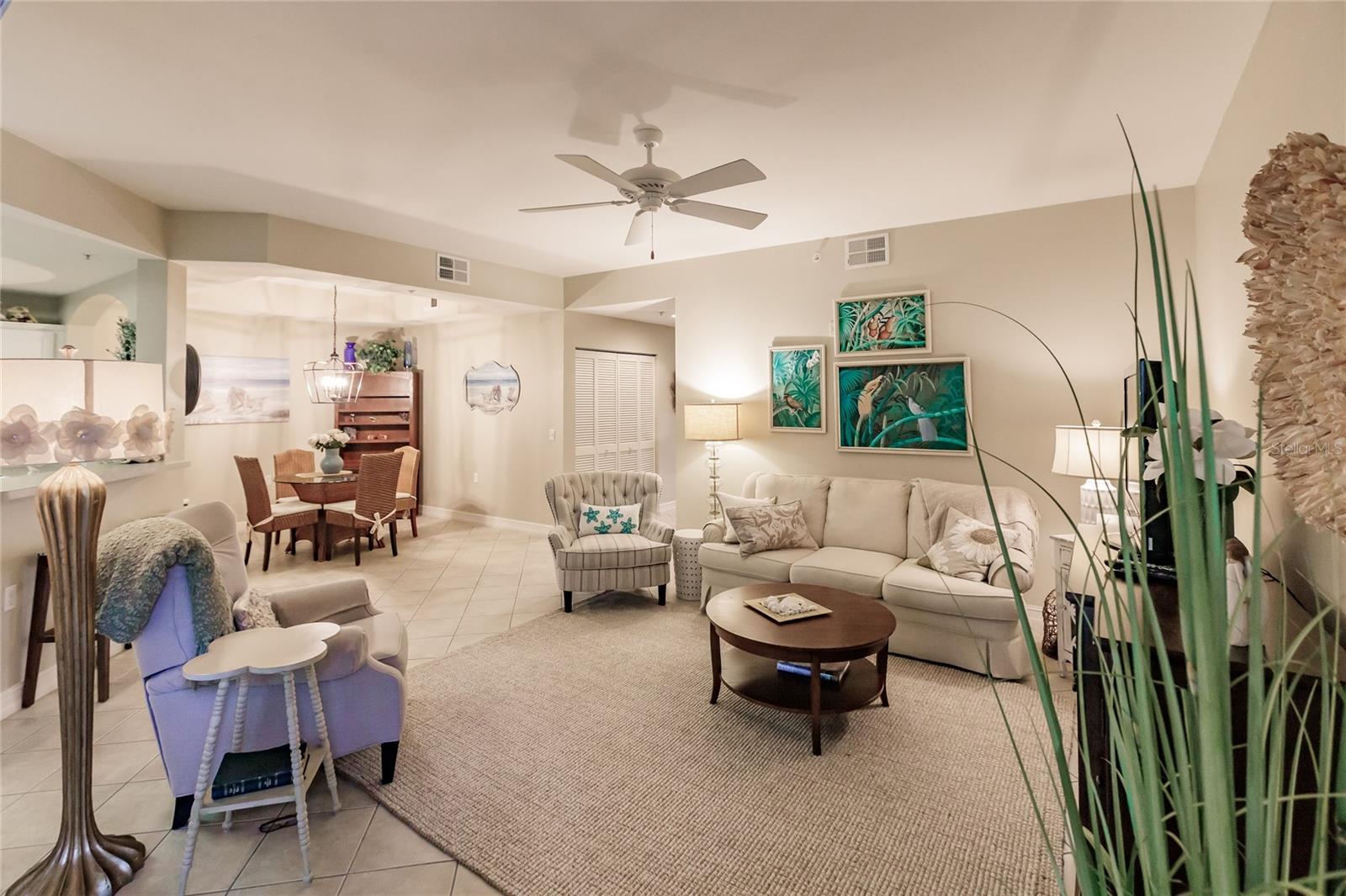 Image 9 of 38 For 1878 Tarpon Bay Drive S 102