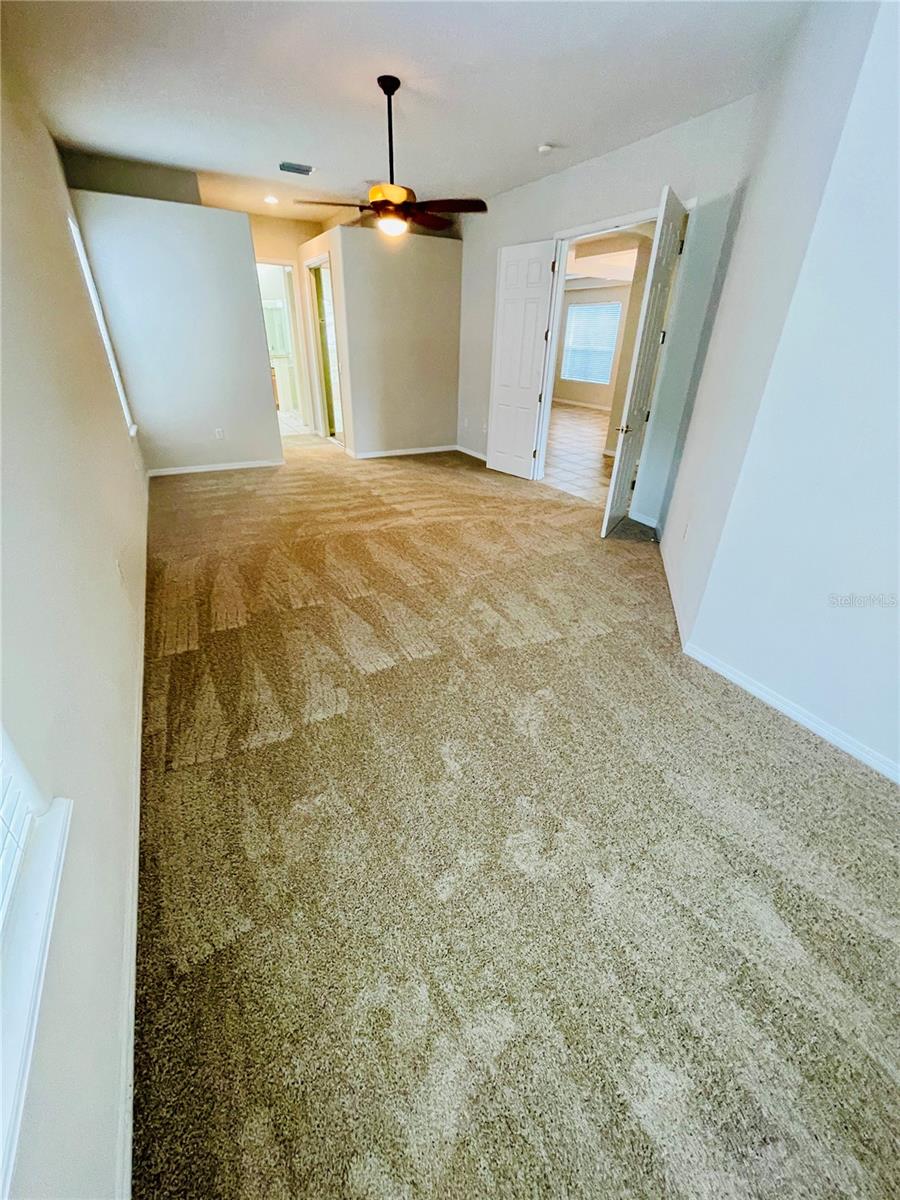 Image 15 of 48 For 8522 Saint Marino Boulevard