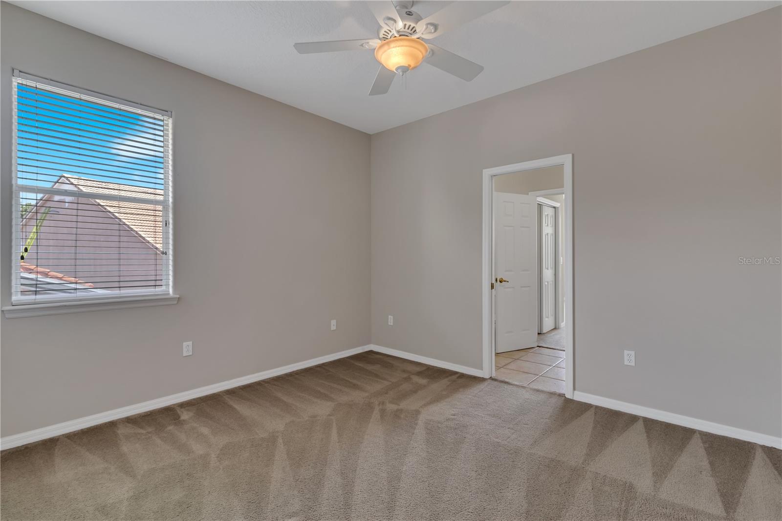 Image 20 of 48 For 8522 Saint Marino Boulevard