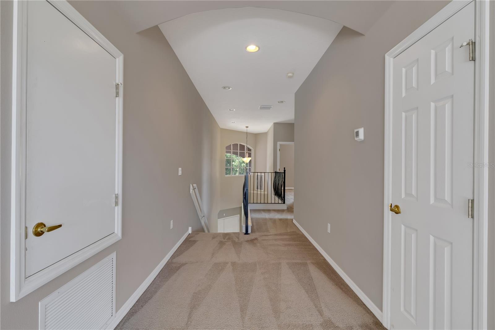 Image 25 of 48 For 8522 Saint Marino Boulevard