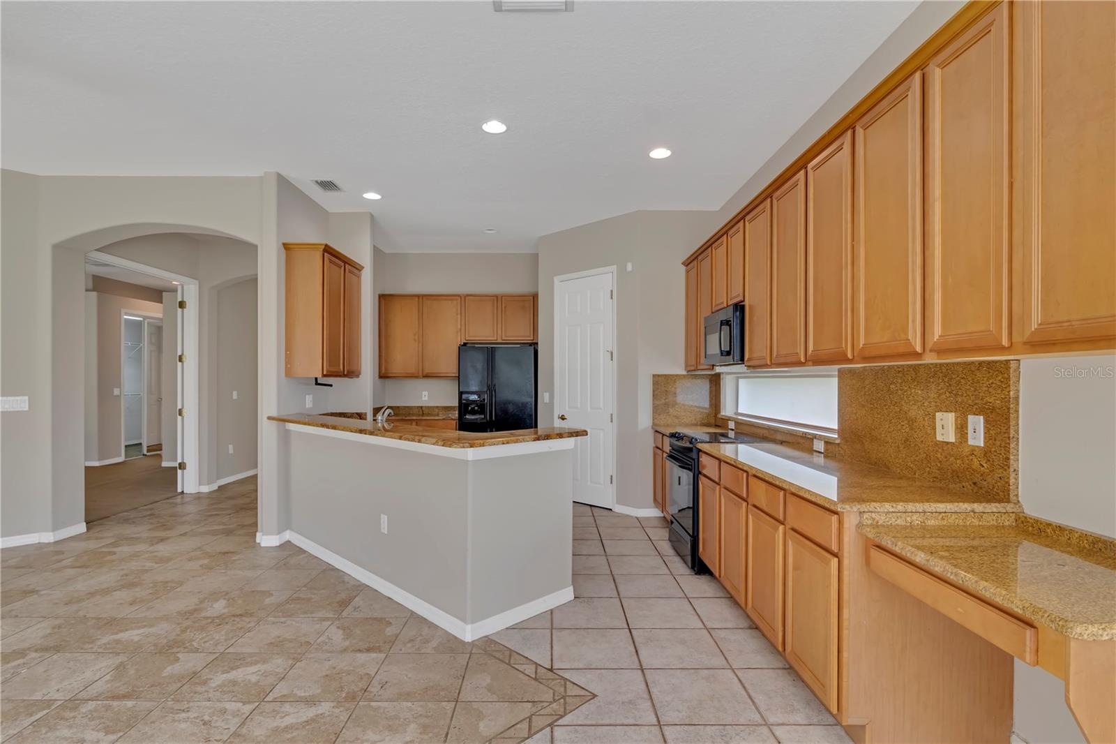 Image 7 of 48 For 8522 Saint Marino Boulevard