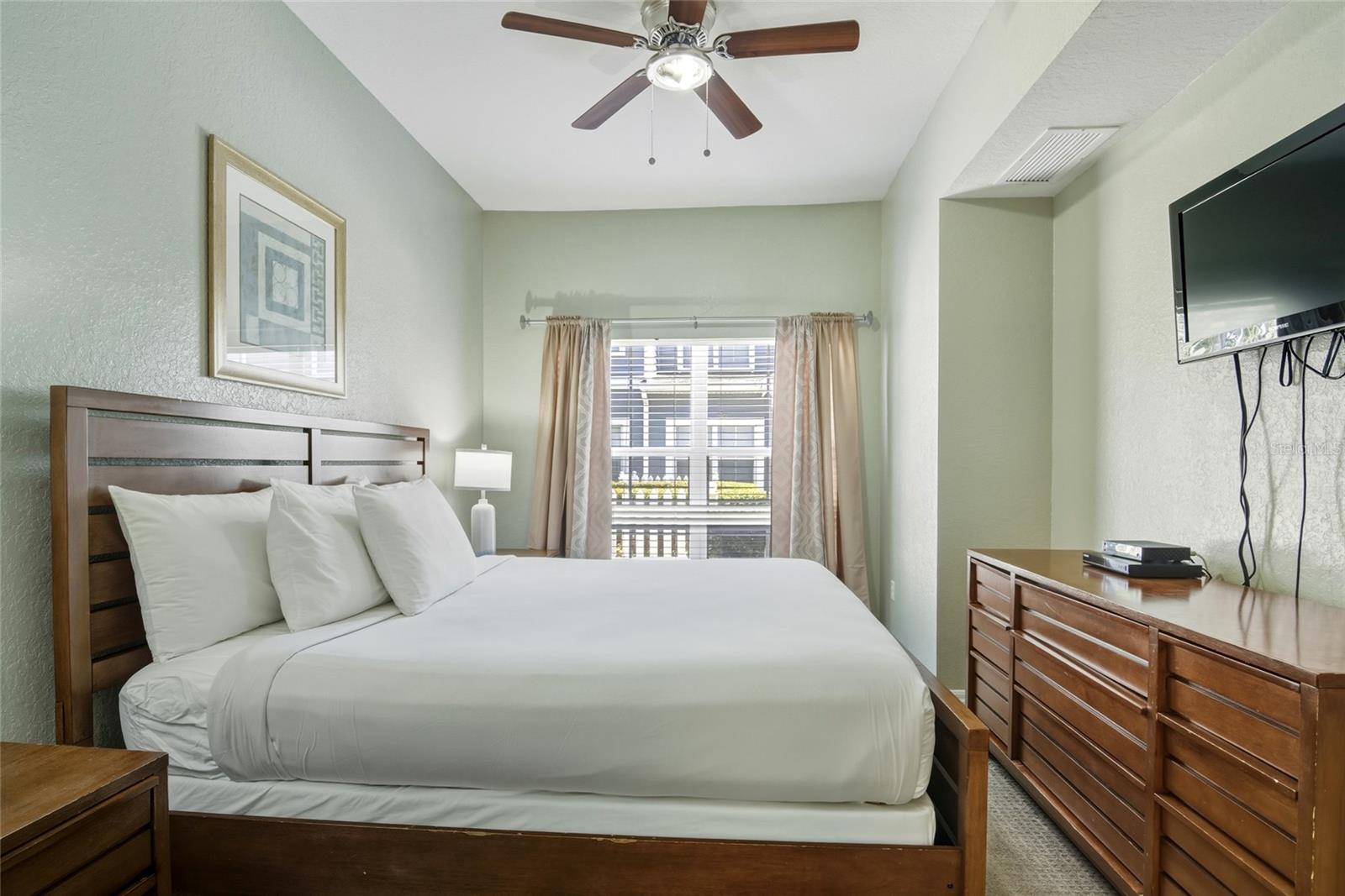 Image 11 of 32 For 2610 Lodi Circle 106