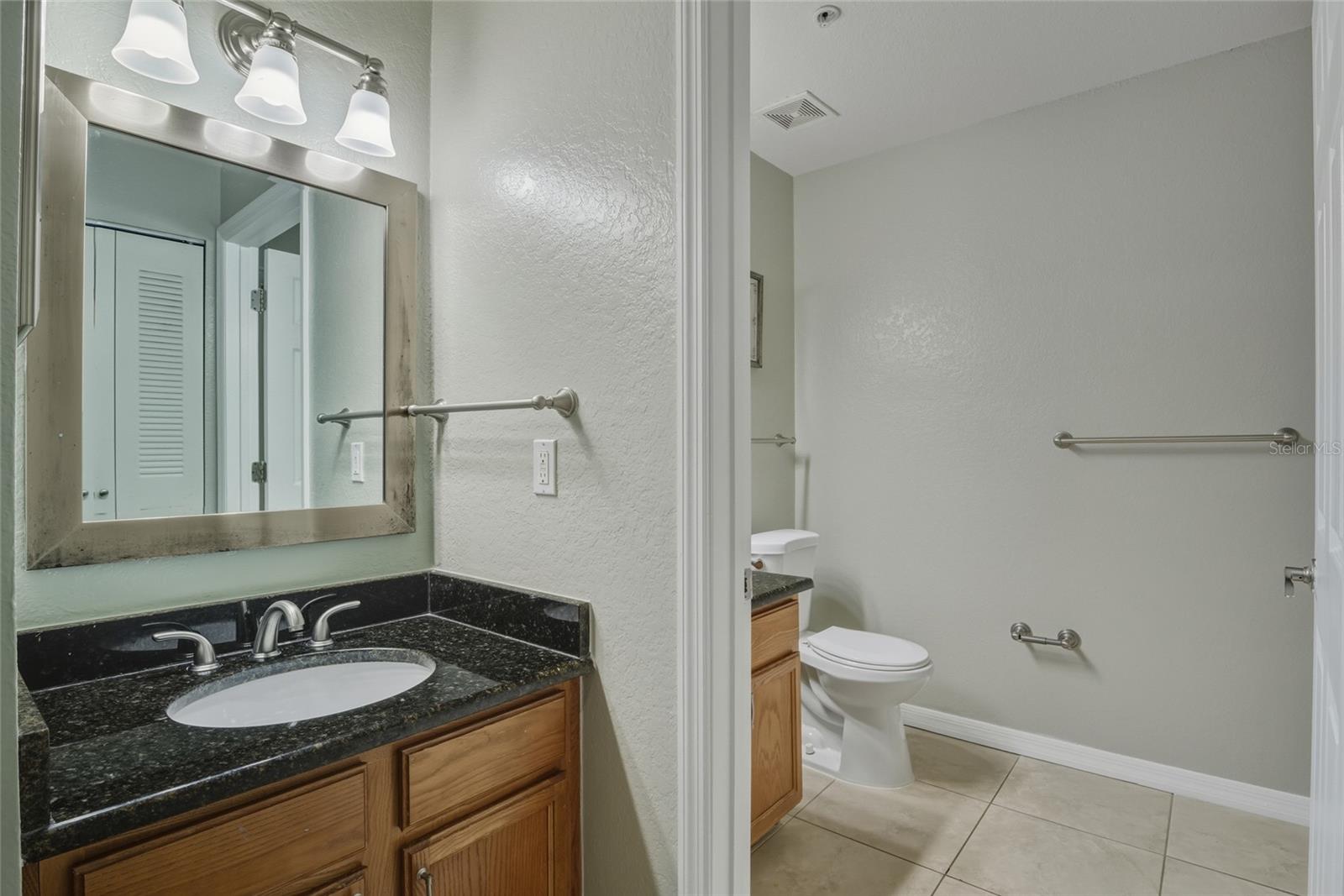 Image 19 of 32 For 2610 Lodi Circle 106