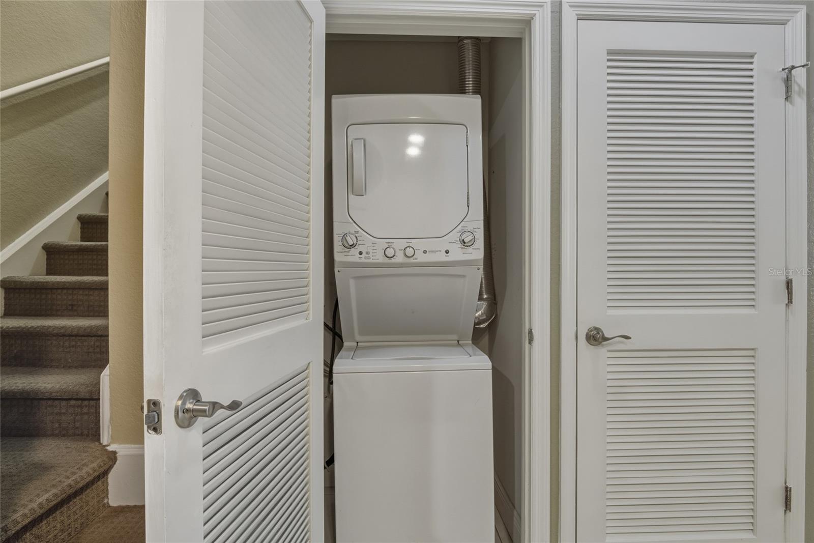 Image 22 of 32 For 2610 Lodi Circle 106