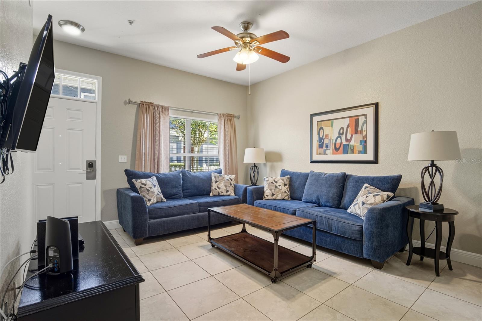 Image 5 of 32 For 2610 Lodi Circle 106