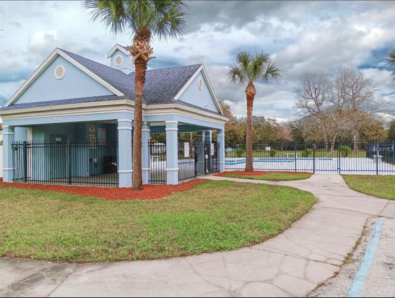 Image 17 of 21 For 8535 Wichita Place