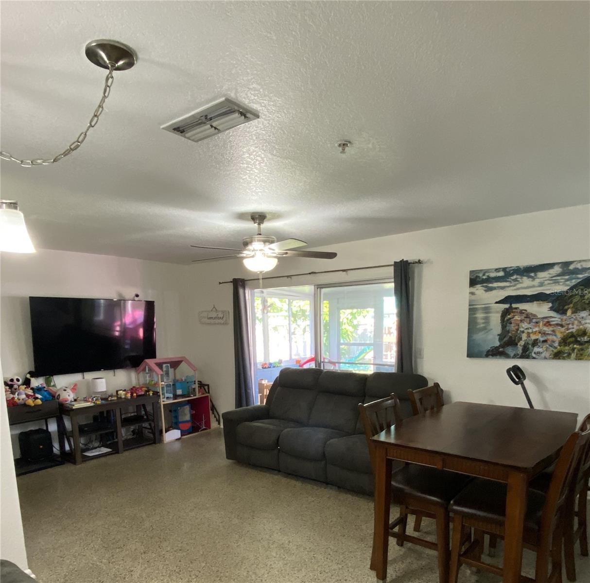 Image 6 of 21 For 8535 Wichita Place