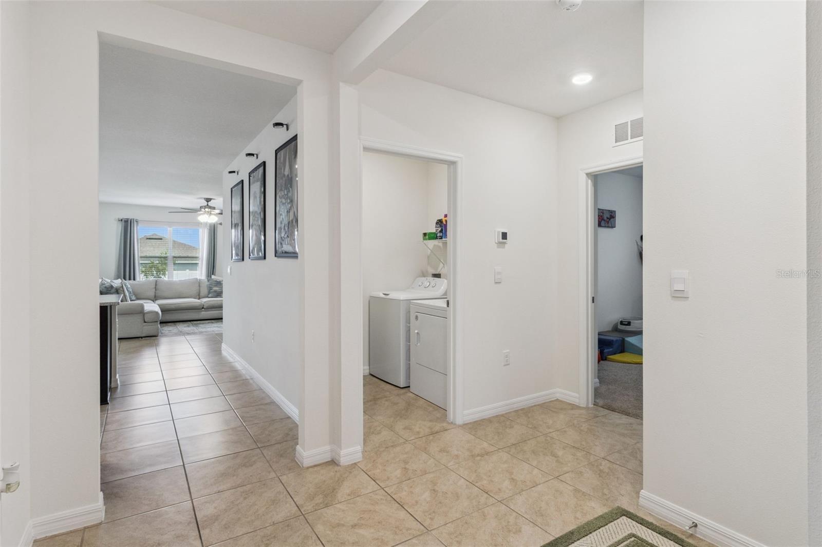 Image 20 of 33 For 3712 Diving Dove Lane