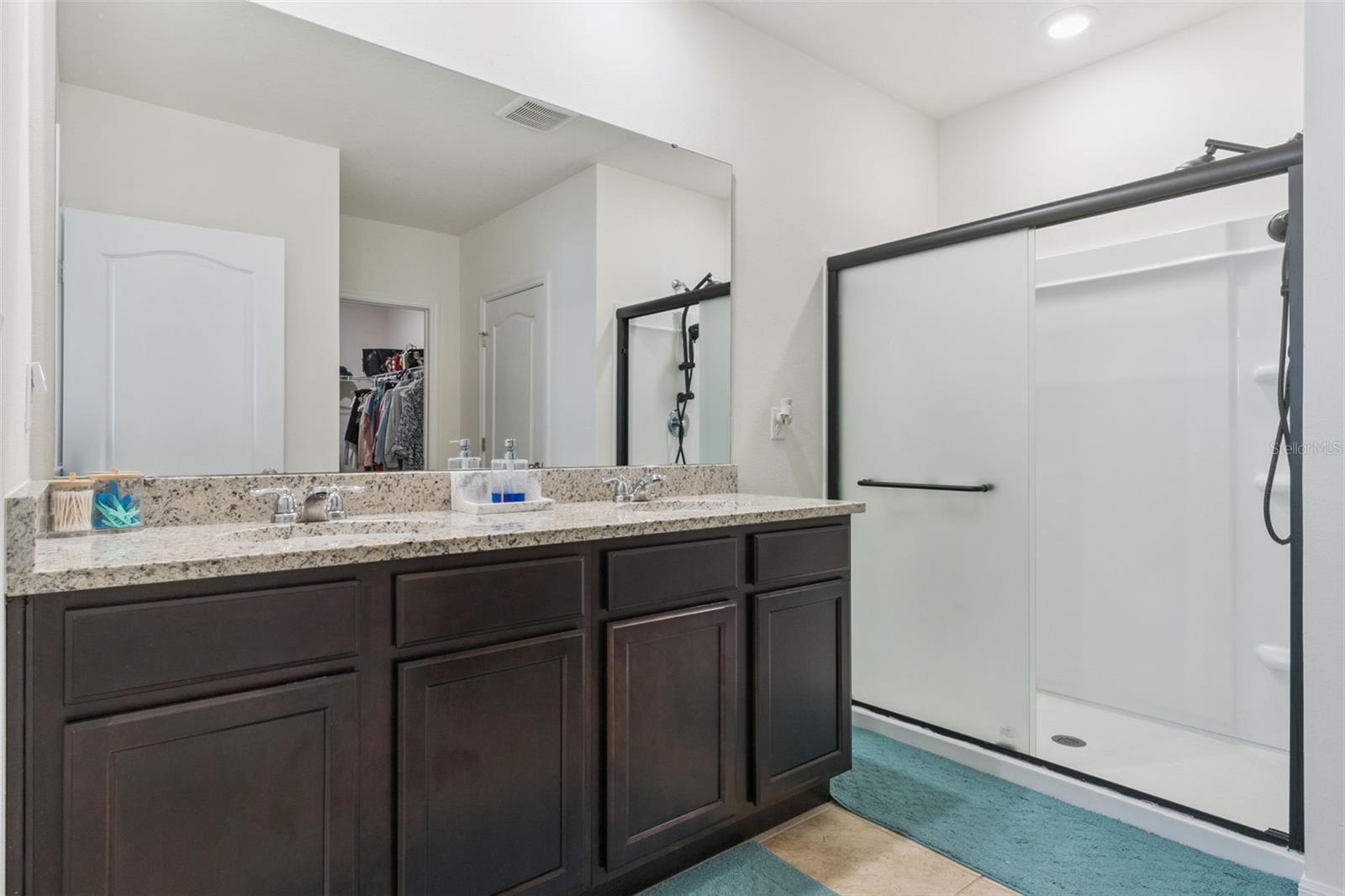 Image 24 of 33 For 3712 Diving Dove Lane