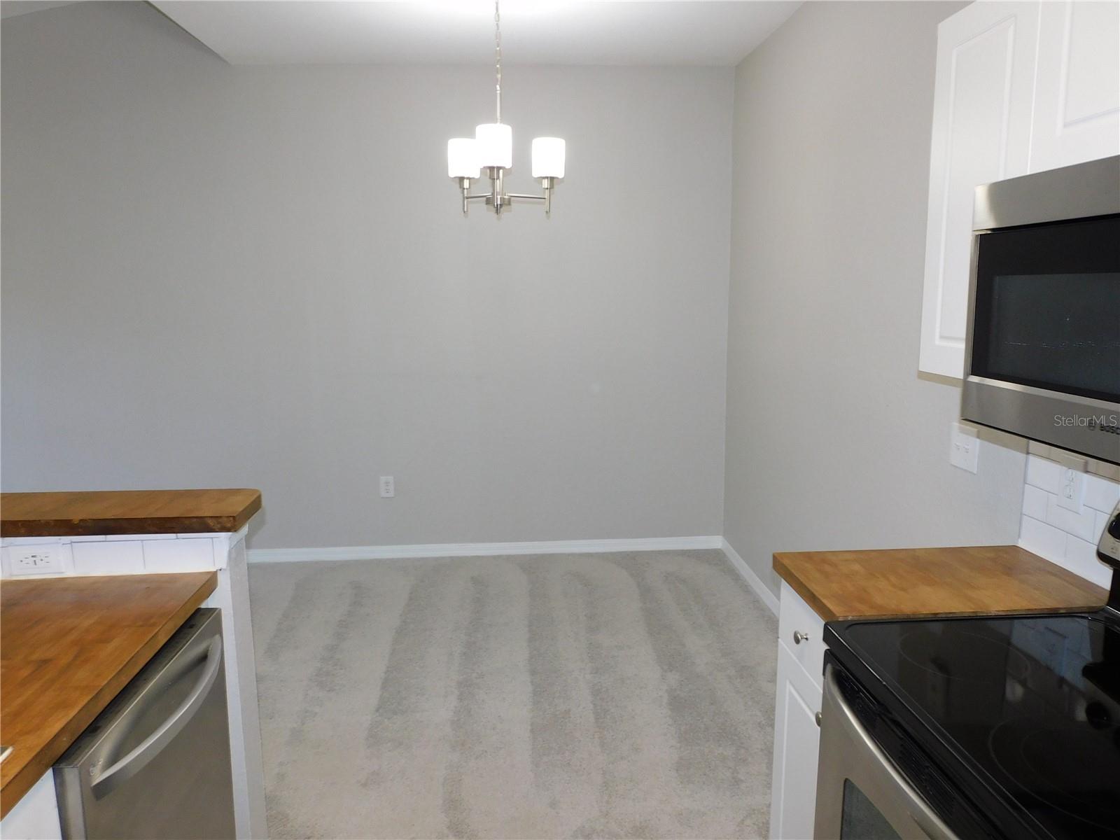 Image 6 of 37 For 844 Grand Regency Point 203
